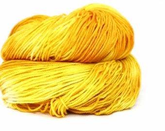 Superwash Merino Wool Yarn Sport Sock 3 ply 437 yards 400 meters 100g 3.5 - Lemon Curd