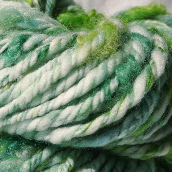 Handspun Merino Wool Yarn, Teeswater Locks, Green, Bulky, 3 ply, 56yd 51m OOAK - First Thaw