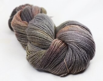 Superfine Merino Wool Yarn Worsted single 437 yards 400 meters 100g 3.5 - Terminus