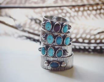 Tyrone turquoise three stone sterling silver band/ spiny oyster/tyrone turquoise ring/ textured band/ wide band ring/ blue