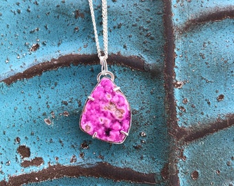 Pink druzy quartz sterling silver chain necklace