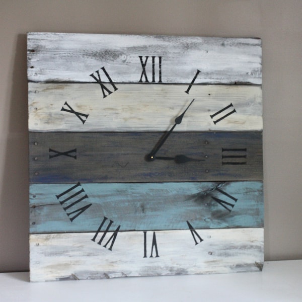 Hermoso reloj de playa, decoración de casa de campo costera, tamaños y colores personalizados disponibles.
