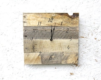 Rustic Farmhouse Clock Natural look Minimalist Custom pallet wood clock