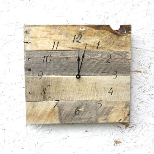 Rustic Farmhouse Clock Natural look Minimalist Custom pallet wood clock