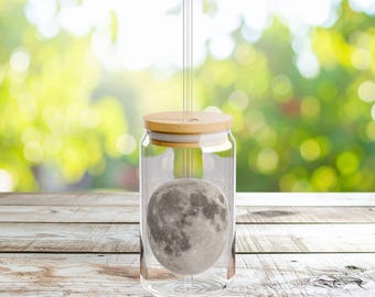 Wolf & Full Moon Glass Tumbler | Lunar Wildlife Sipper | Nature Spirit Cup