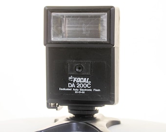 Focal DA-200-C Vintage Electronic Flash Shoe Mount Strobe Camera Gear