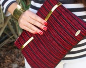 Handmade clutch bag, handwoven tweed, clutch bag with gold details, in black and red.