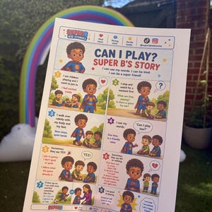 Op de afbeelding: Een witte educatieve poster getiteld Can I Play? Super B's Story, met een stripfiguur in een blauwe superheldencape. De poster gebruikt acht genummerde panelen met illustraties en tekst om kinderen sociale vaardigheden aan te leren.