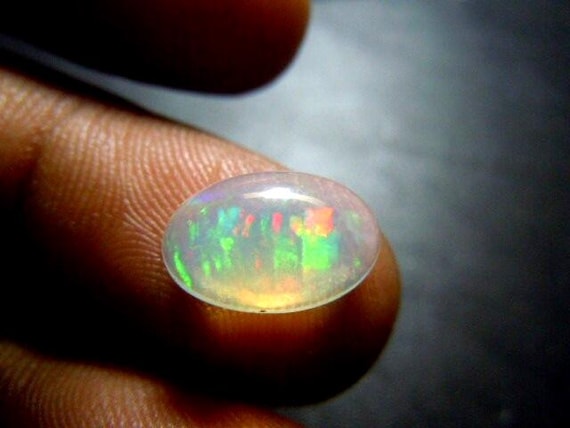 AAA Ethiopian Opal Cabochon 9x11mm Oval – Flashy Natural Welo Opal Gemstone for Ring Setting