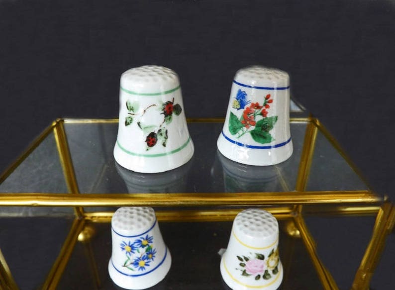 Vintage Porcelain Thimble Collection Collectible Thimbles Etsy