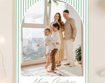 Grüner Streifen Familienfoto Weihnachtskartenvorlage (Canva Editable)