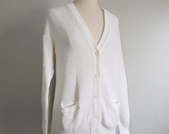 Vintage Leon Levin White Pocket Button 