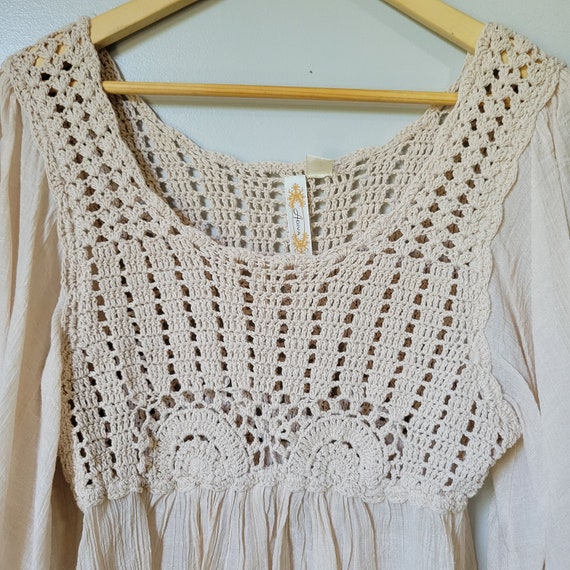 Vintage Adiva Beige Boho Crochet Flutter Sleeves Top … - Gem