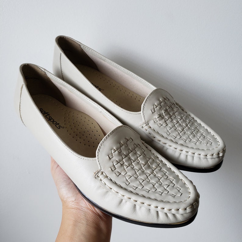 Storlek 9,5 N Vintage New Old Stock Vävda Loafers Off White Färg bild 1
