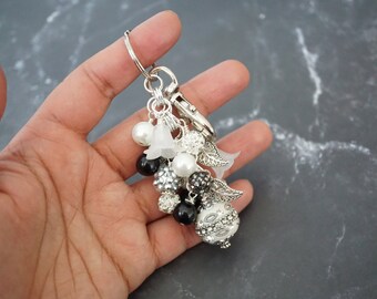 Flower Beaded Purse Charm, Black and White beaded keychain, hand bag accessory charm