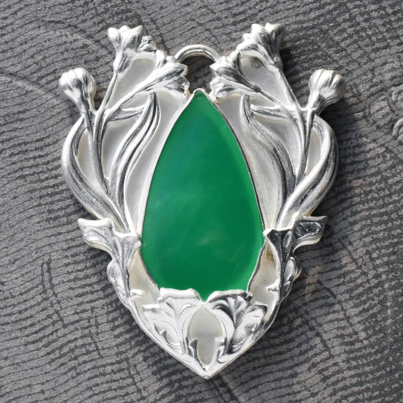 Art Nouveau Chrysoprase Pendant Necklace image 8