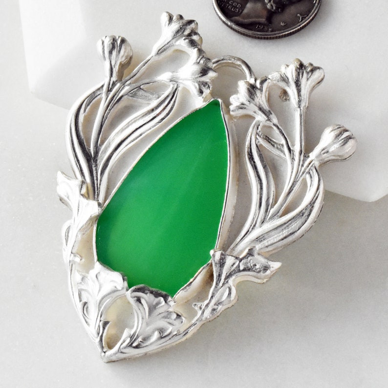 Art Nouveau Chrysoprase Pendant Necklace image 7