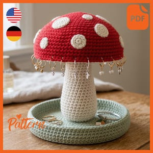 Crochet Mushroom Jewelry Holder Pattern, Amigurumi Earring Stand Organizer (PDF)