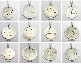 Stjärnbildshalsband, Stjärnteckenshalsband, Stjärnteckensberlockhalsband, Oxiderat borstat silver, Borstat E Ria Designs smycken
