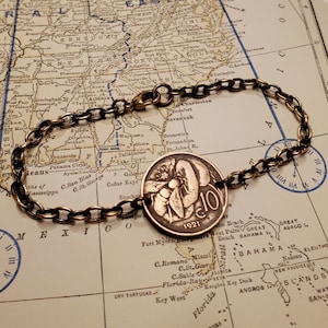 Vintage Honey Bee Coin Bracelet, Italy 10 Centesimi with Poppy Flower, Copper, Brass, Beekeeper Gift, 1920-1937 Mint Dates, Gift Boxed