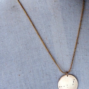 Sternzeichen Constellation Halskette - What&#39;s Your Sign - Leo Brass Necklace by E. Ria Designs Jewelry