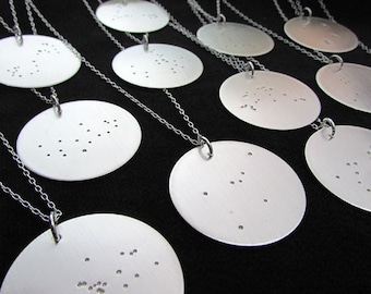 Stjärnteckenshalsband, Silverkonstellationshalsband, Sterlingsilver Constellation Charm-hänge, Välj Constellation .925 E Ria Designs