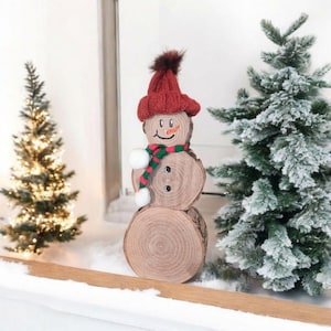Rustic snowman decor