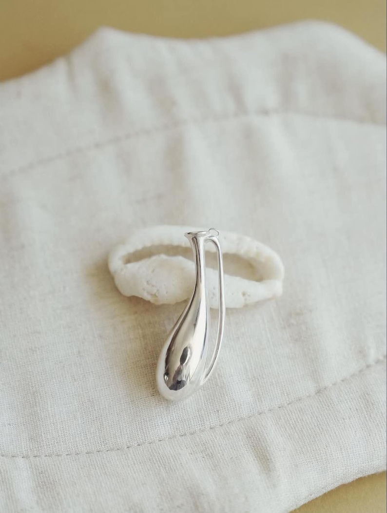 Elegant Fine Silver Vase Pendant Necklace – 925 Silver Long Chain | Unisex Necklace,Minimalist Designer Jewelry,Mother's day Gift image 10