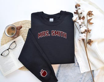 Embroidered Apple Teacher Sweatshirt: Personalized Cotton-Blend Crewneck
