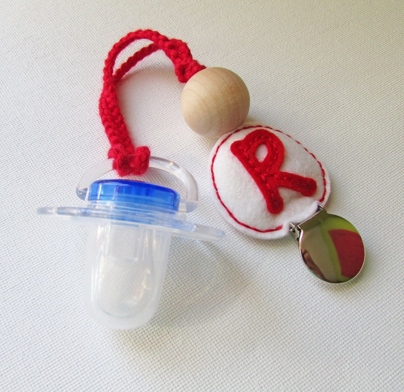 UNIVERSAL. Soothie Clip Pacifier. Paci Holder GumDrop. Etsy