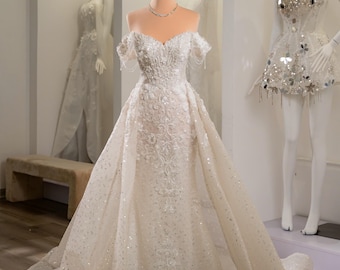 Vestido de novia 2 en 1 con sobrefalda desmontable, vestido de novia de encaje estilo sirena con hombros descubiertos, vestido de novia con corsé brillante, vestido de novia de lujo