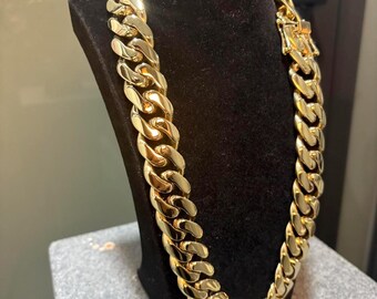 Zara Twisted Heavy Cuban Gold Chain. - Etsy display picture 1