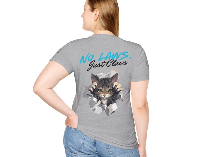 Sassy Cat "No Laws, Just Claws" T-Shirt