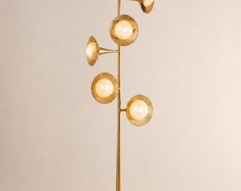 Lámpara de pie Calabash, lámpara de pie dorada, globo de alabastro