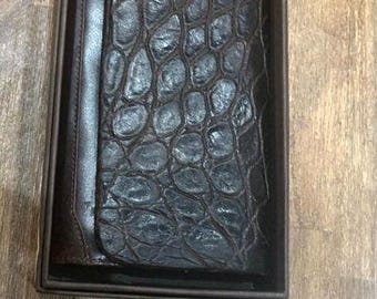 authentic Louisiana alligator women's magnet waller