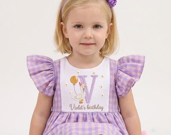 Spersonalizowana sukienka dla dziewczynki w kratkę Gingham z monogramem i haftem łabędzia, bawełniany ubranko dla malucha