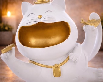 White Maneki Neko Lucky Cat Statue: Japanese Feng Shui Decor