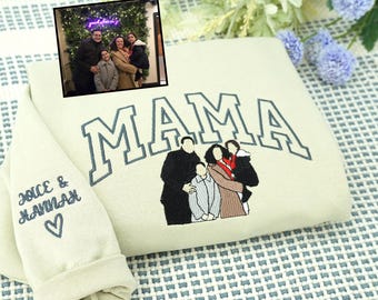 Individuell gesticktes Mama Porträt-Sweatshirt zum Valentinstag - Personalisierter Name auf dem Ärmel - Individuelles Kleid für Mütter