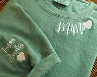 Komfort Farben Mimi Sweatshirt - Individuell gesticktes Oma Herz Rundhalsausschnitt _ Personalisierte Gigi Nana Muttertagsoutfits