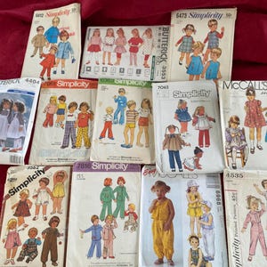 Paket 12 50-80-tals Simplicity McCalls Butterick Barnflicka Storlek 1-4 Symönster