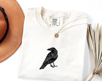 Comfort Colors® Vintage Crow Lover Shirt, Black Raven Tee, Gothic Aesthetic Shirt, Halloween Crow Shirt, Dark Bird Lover Gift Tee, Raven Tee