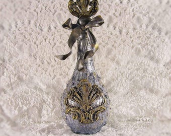 Set med 3 handgjorda dekorativa flaskor: Gnistrande vintagedesign