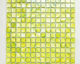 Dyed Green Mother of Pearl Mosaic Tile for Bathroom Kitchen and Shower Wall Tile