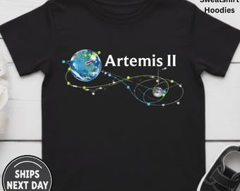 Artemis II barn-T-shirt, NASA rymduppdrag-T-shirt, månbana-grafik-T-shirt, astronomiälskare-present, rymdresor-T-shirt, vetenskap-T-shirt pojke flicka