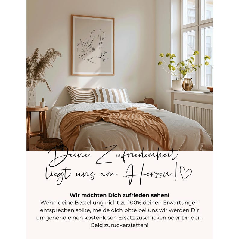 Puede incluir: Una escena de dormitorio con una cama cubierta con un edred&oacute;n beige y una manta de color &oacute;xido. Se ven almohadas decorativas con patrones de rayas. Una impresi&oacute;n art&iacute;stica enmarcada cuelga en la pared, y hay texto en la parte inferior.