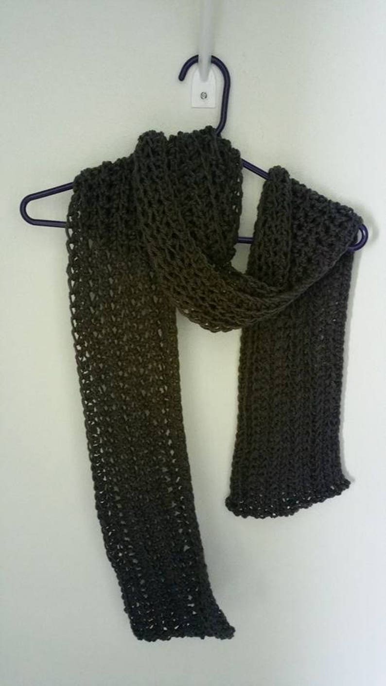 Crochet Easy One Skein Scarf image 1