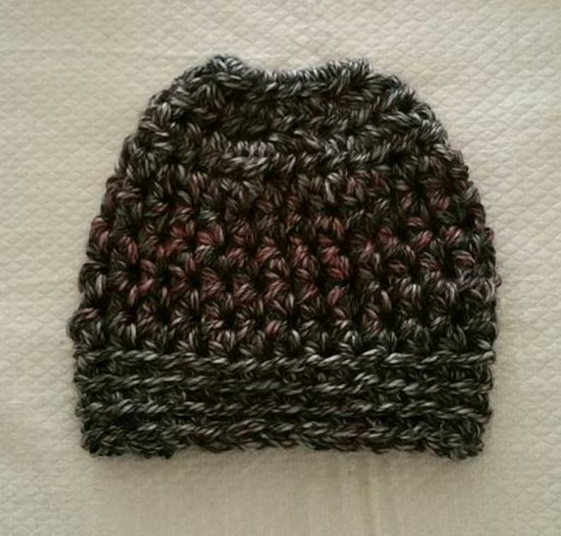 Crochet Chunky Messy Bun Hat with elastic Band Pattern Only image 2