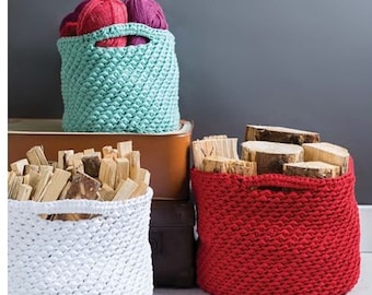 Gehäkelte Körbe mit Chunky Yarn Muster