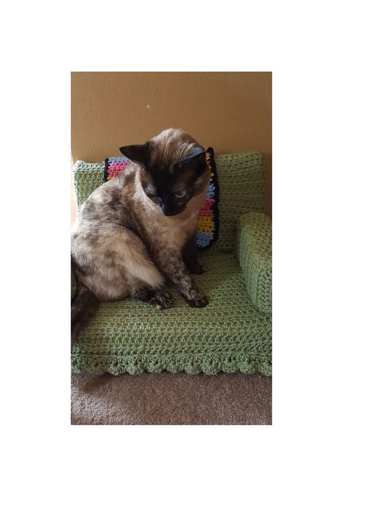 Crochet Cat Couch Kitty Bed Chair Pattern PDF Make in Different Sizes