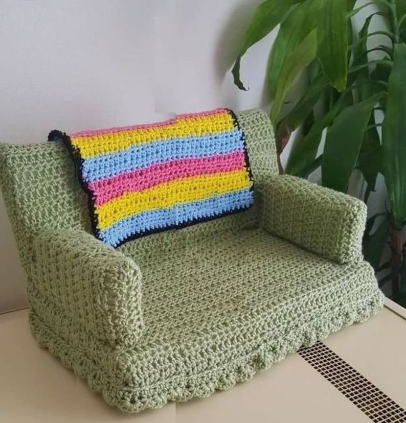 Crochet Cat Couch Kitty Bed Chair Pattern PDF Make in Different Sizes